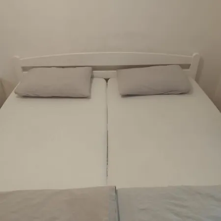 Budget Vratnik - Amazing Views Guest house *